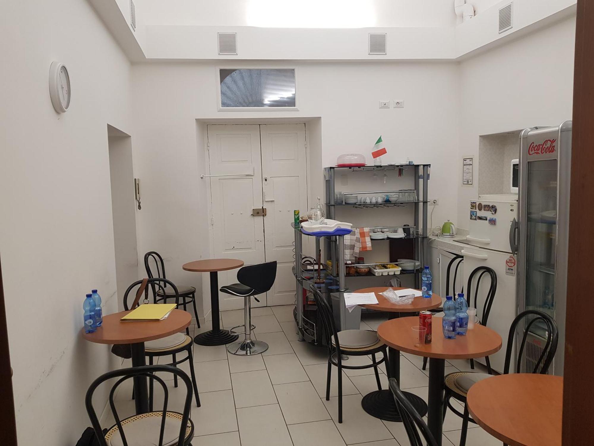 רומא Hotel Azzurra מראה חיצוני תמונה