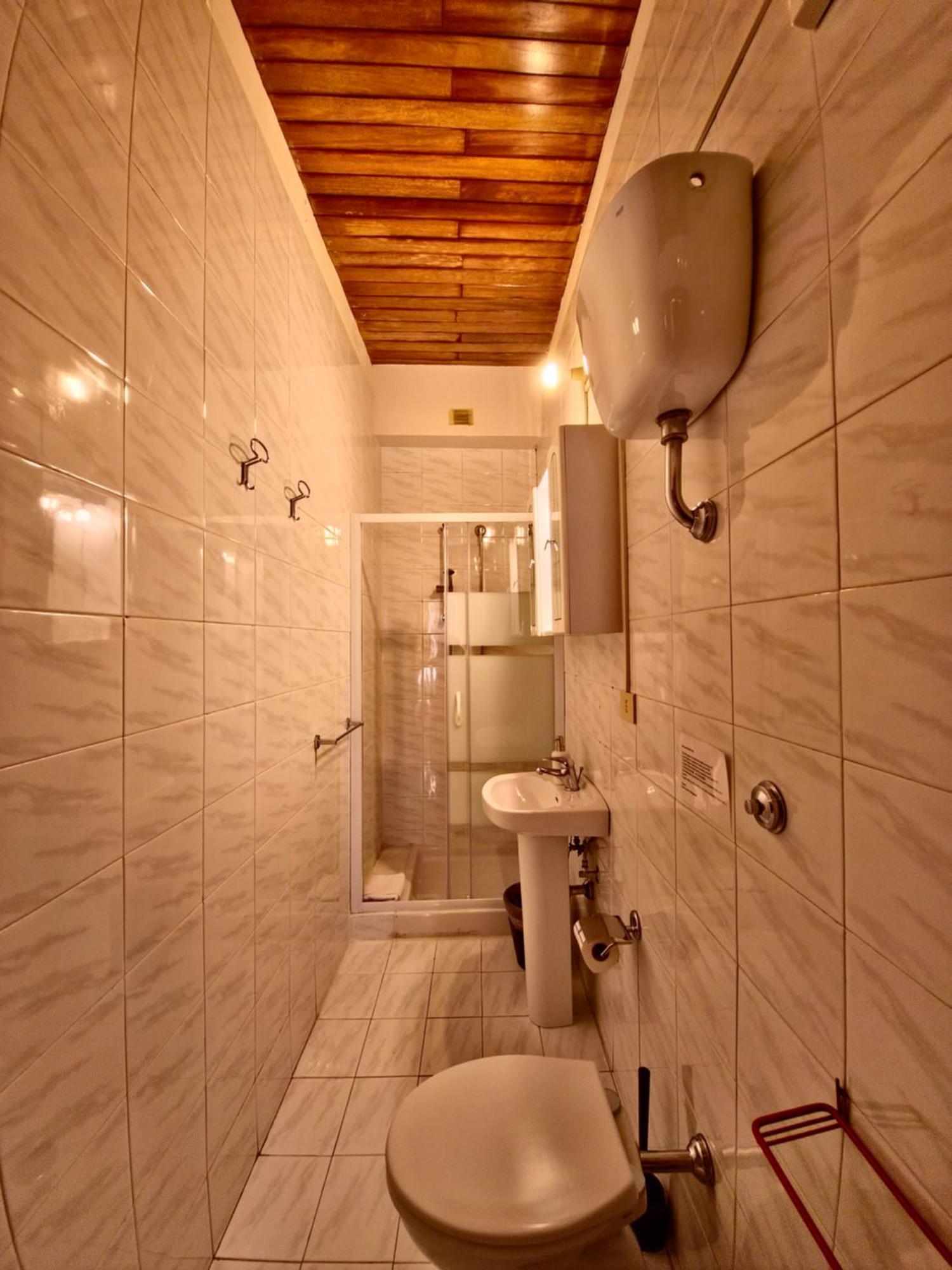 רומא Hotel Azzurra מראה חיצוני תמונה